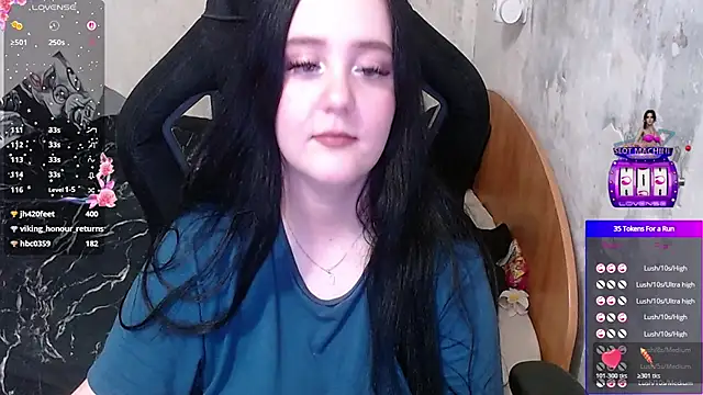 your_8a8y live cam on StripChat