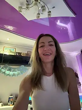 NikaStars live cam on StripChat