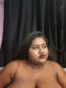 horny_diana live cam on StripChat