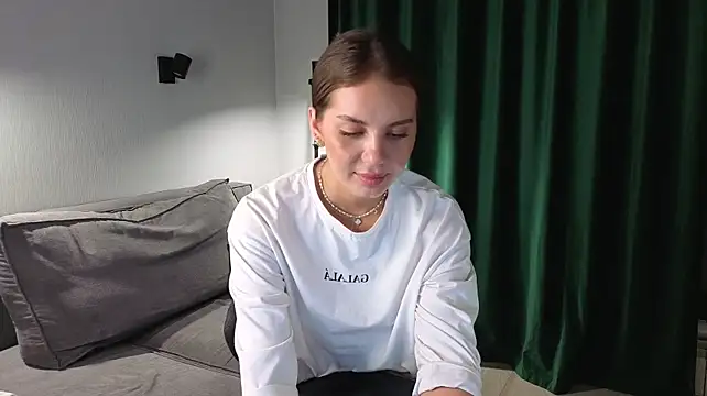 CarliRipley live cam on StripChat