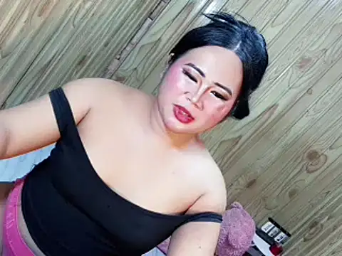 queen_staceyy live sex cam