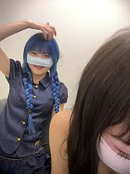 Rocket-Girl live adult webcam model