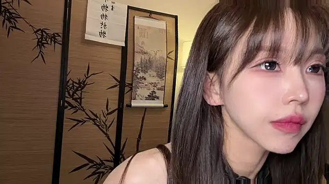 serena-511 (F young) - 吃了春药晕乎乎