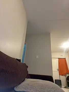 StupidNaturalPhatBooty_ live cam on StripChat