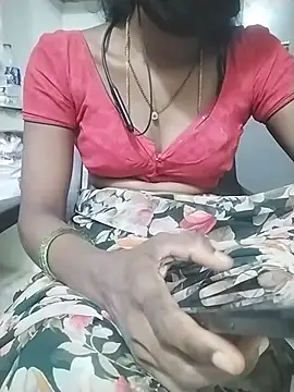 sujjisexyy live cam on StripChat