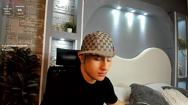 Zack_Bellmont1 live cam on StripChat