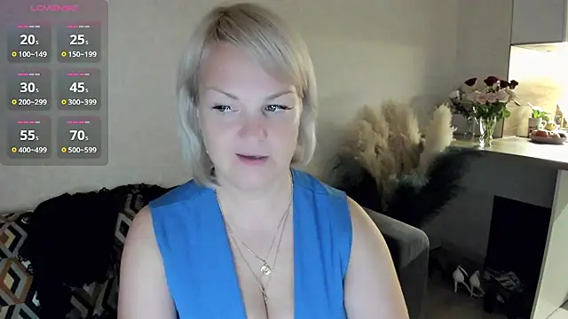 Juarnea_ live cam on StripChat