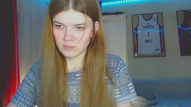 Klementa live cam on StripChat