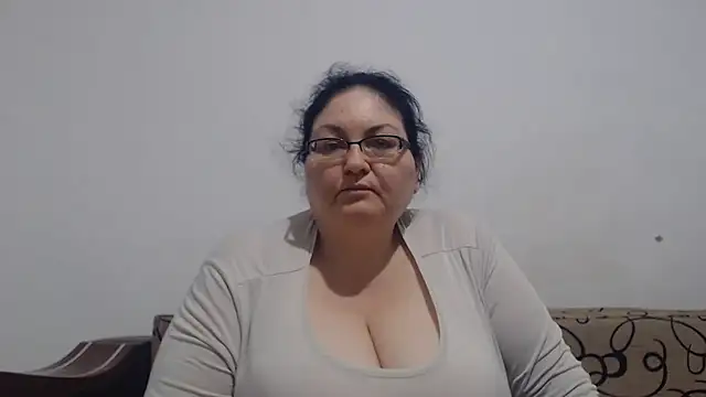 Nykyxo live cam on StripChat