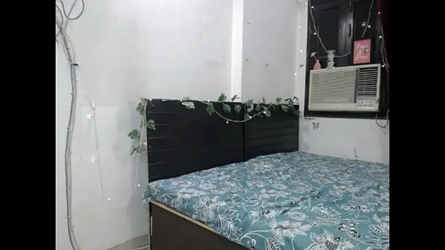 Sizu_ live cam on StripChat