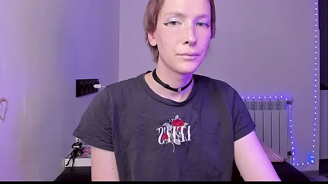 Lyricca live cam on StripChat