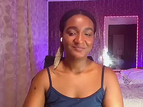 millysweetass live cam on StripChat