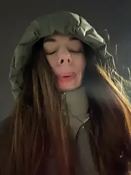 ameliecrystal (F young) - sit on your face without panties >_<