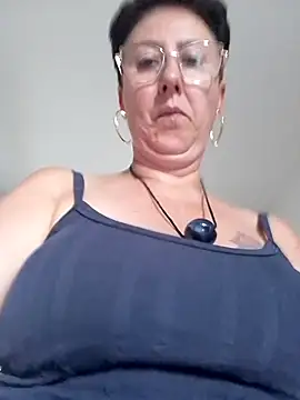 mileide980 (F mature) - Minha viagem
