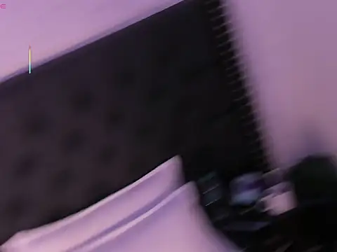 violettroose (F young) - Spank pussy
