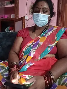 Tamil-lakhmi live cam on StripChat