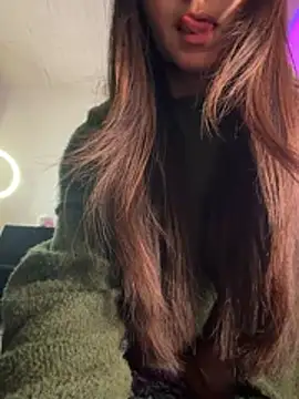 aly_golden_