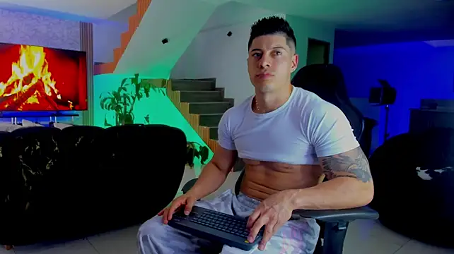 lukas_green11 live cam on StripChat