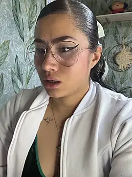 Sweet__Nurse1 live cam on StripChat