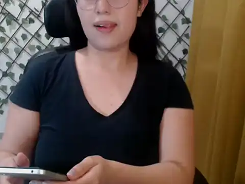 Elina_Rose888