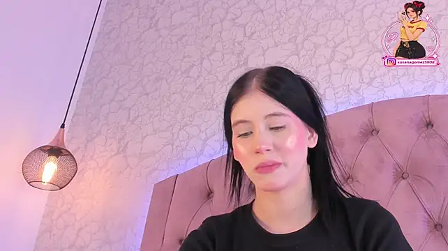 saraa_joness_ live cam on StripChat