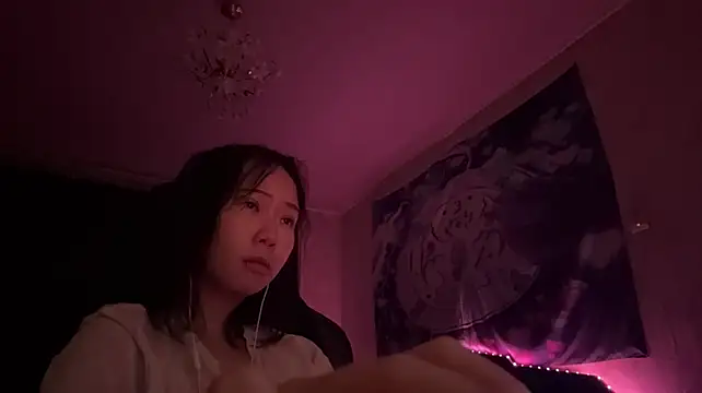 DelorasHemp live cam