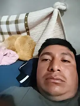 eliaz6q live cam on StripChat