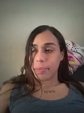 pretty_ariiel live cam
