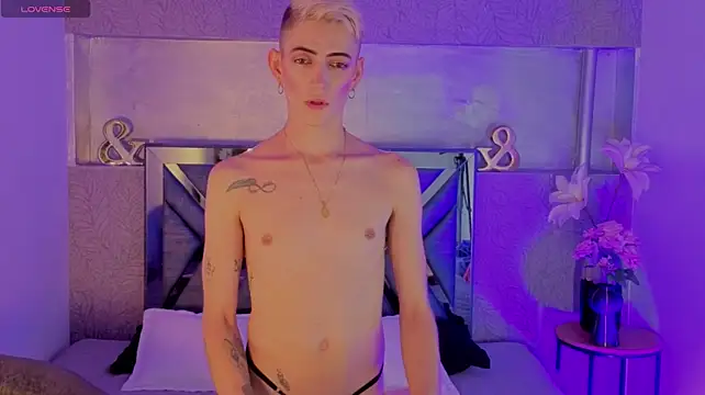 dominic_thailor live cam on StripChat