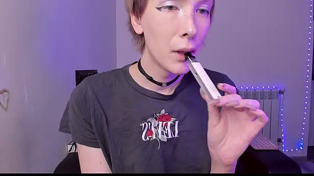 Модель: Lyricca