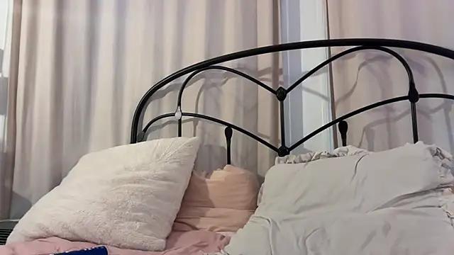 Neverava821 - Trans webcam sex chat