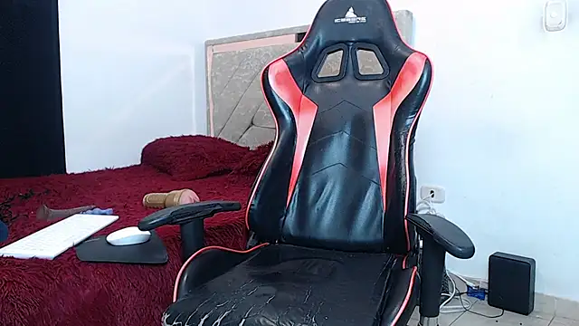 Javier_Hot27_
