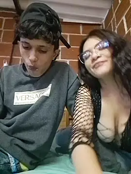 moonlight-couple live sex cam