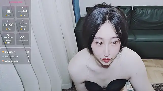 モデル: _cherry_777