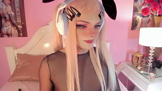 angelica_reborn (Ask my age) - plug on my hole