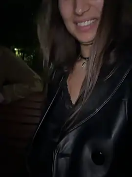 ICrazyOneIRL live cam on StripChat