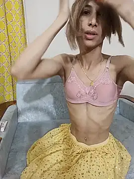 Slim_HotBoy-54 live cam on StripChat