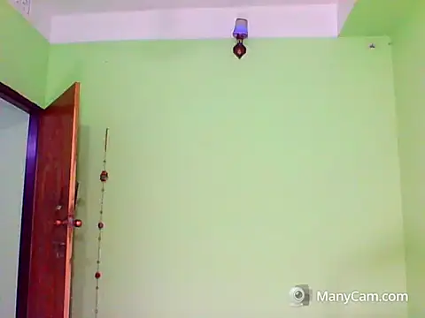 desi_diva live cam on StripChat