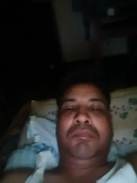 jeeva9242 live cam on StripChat