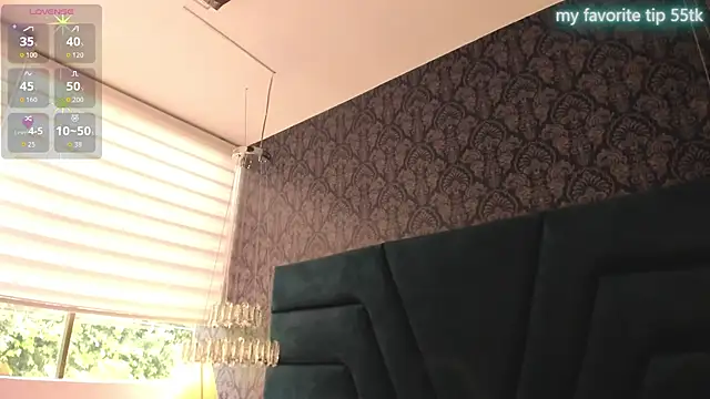SteisyRoss live cam on StripChat