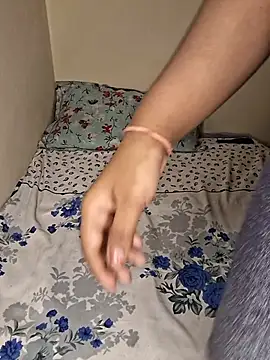 hotty_vani's live room