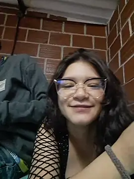 moonlight-couple live sex cam
