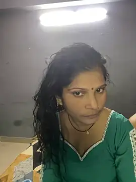 horny_ritika live cam on StripChat
