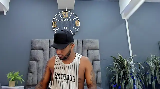 Robin_Rief live cam on StripChat