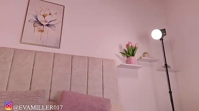 eva_miller7 live cam