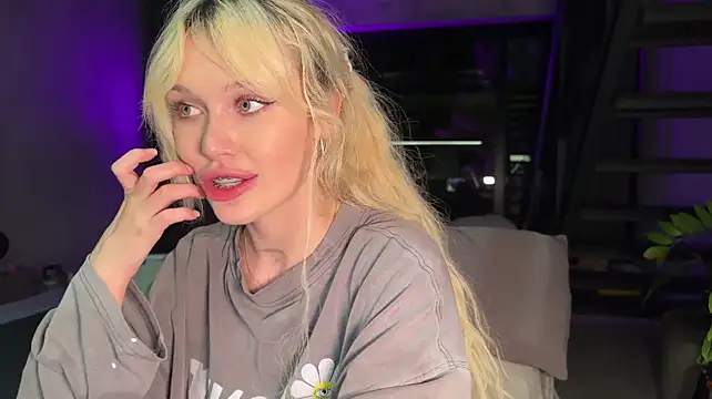 Golden_Aline