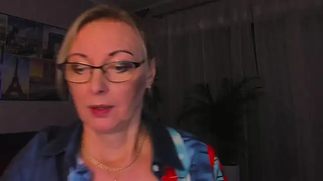 vanessa_chat