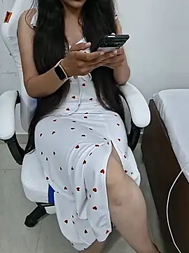 sushmita0 live cam on StripChat