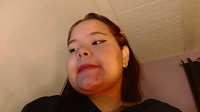 sexychubby___ live cam on StripChat