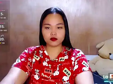 _Lylia live cam on StripChat